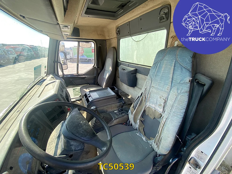 Renault Premium 385 - Kravas automašīna ar slēgto virsbūvi: foto 2 Renault Premium 385 - Kravas automašīna ar slēgto virsbūvi: foto 2