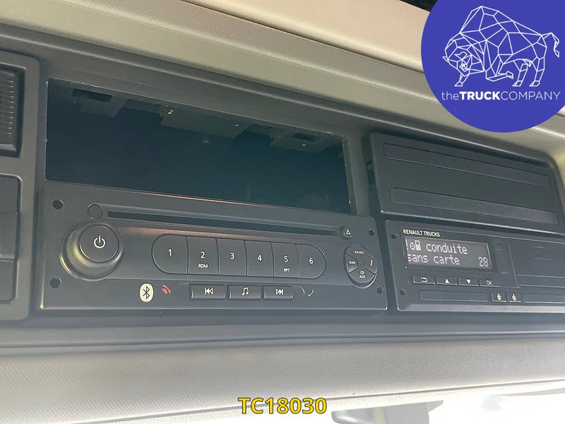 Renault T 460 - Kravas automašīna ar slēgto virsbūvi: foto 5 Renault T 460 - Kravas automašīna ar slēgto virsbūvi: foto 5