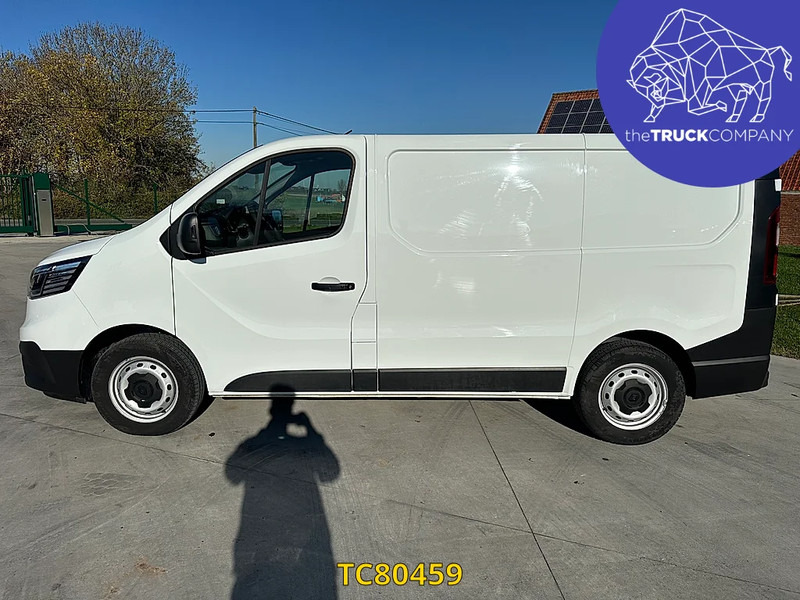 Renault Trafic 150 DCI - AUTOMATIC GEARBOX - Mazs furgons: foto 2 Renault Trafic 150 DCI - AUTOMATIC GEARBOX - Mazs furgons: foto 2