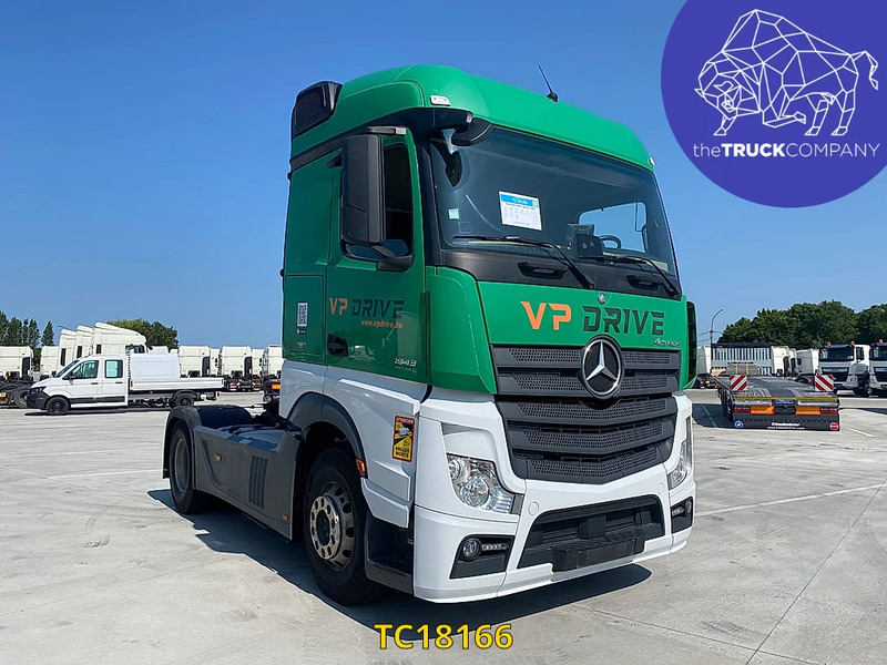 Mercedes-Benz Actros 1843 - Vilcējs: foto 2 Mercedes-Benz Actros 1843 - Vilcējs: foto 2