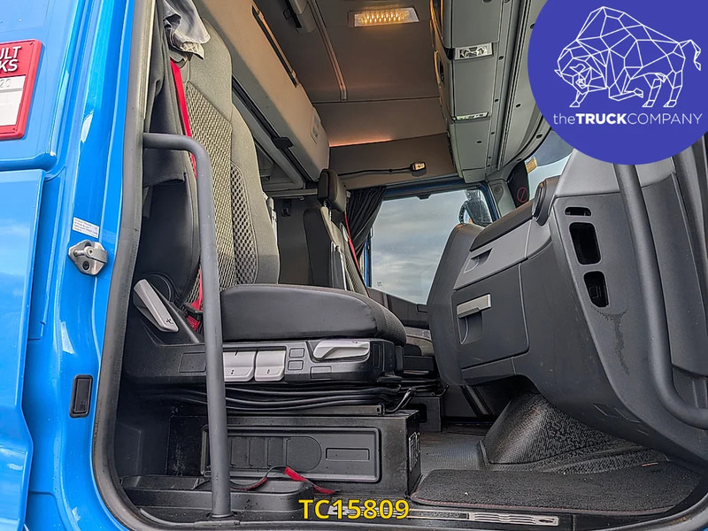 Vilcējs Renault T 520: foto 18