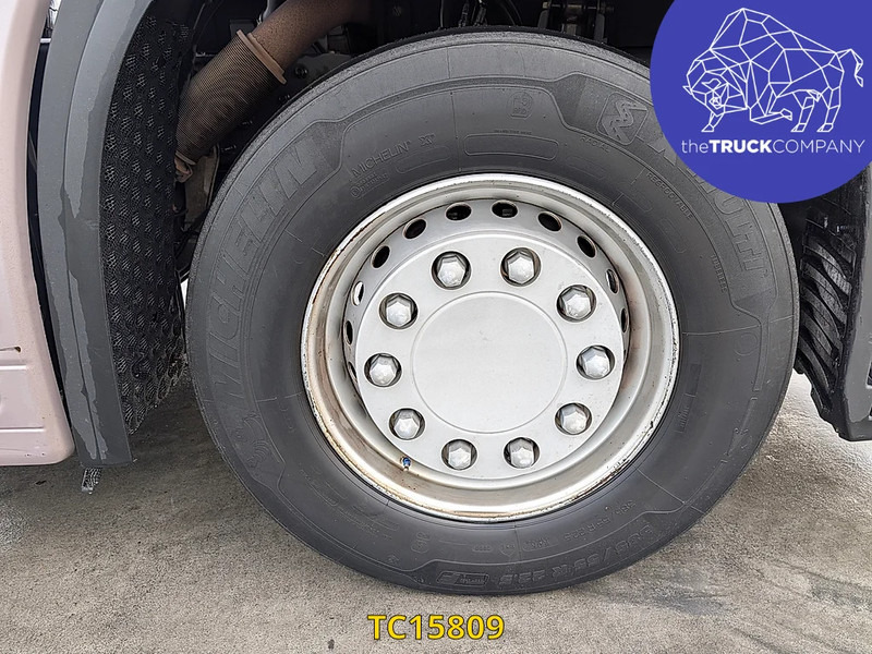 Vilcējs Renault T 520: foto 16