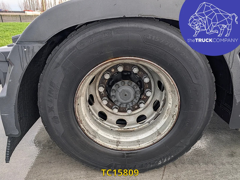 Vilcējs Renault T 520: foto 15