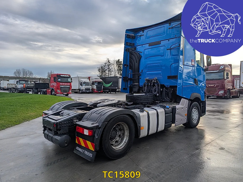 Vilcējs Renault T 520: foto 6