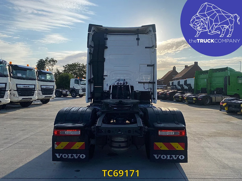 Volvo FH 500 - Vilcējs: foto 4 Volvo FH 500 - Vilcējs: foto 4