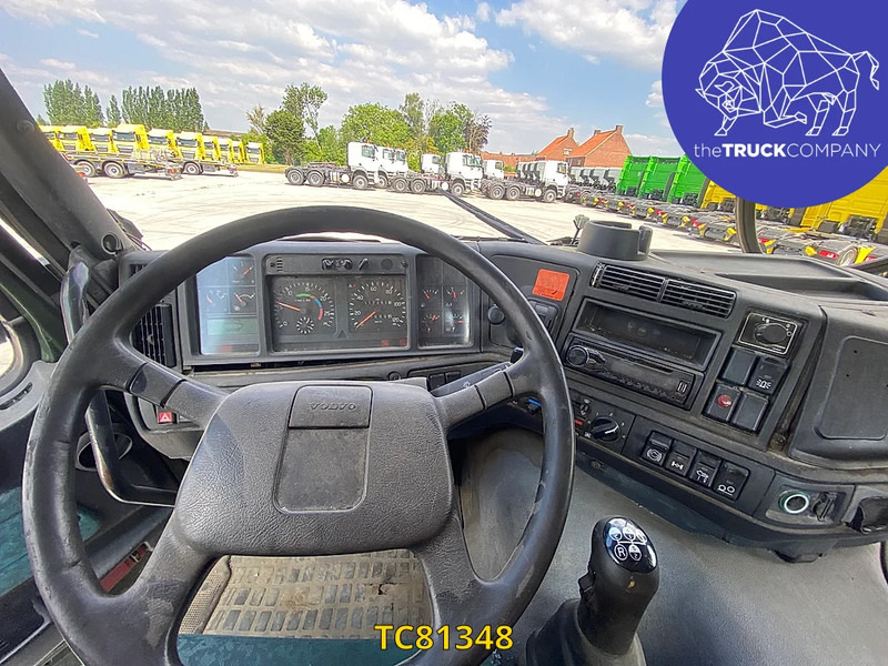 Volvo FH 380 - Konteineru vedējs/ Kravas automašīna ar noņemamā virsbūve: foto 4 Volvo FH 380 - Konteineru vedējs/ Kravas automašīna ar noņemamā virsbūve: foto 4