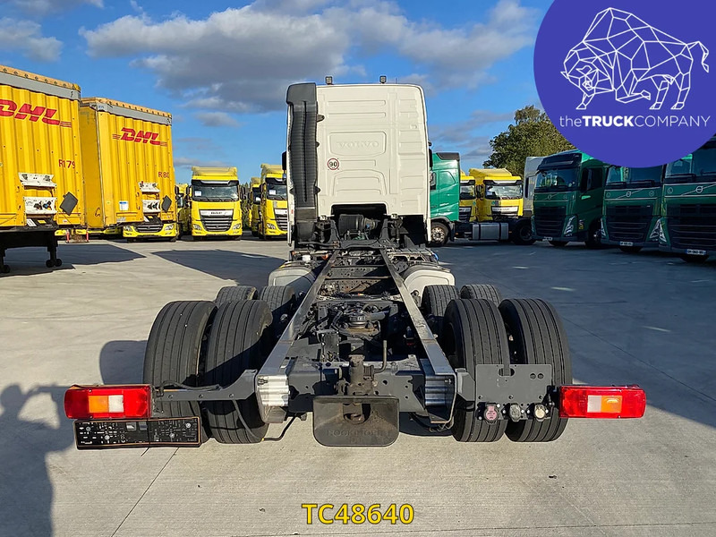 Volvo FH 460 - Šasija kravas automašīna: foto 3 Volvo FH 460 - Šasija kravas automašīna: foto 3