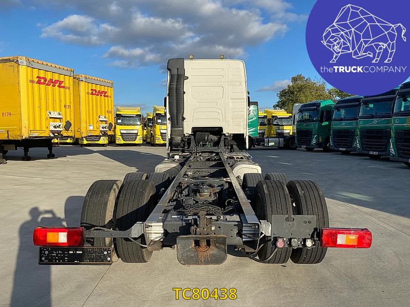 Volvo FH 460 - Šasija kravas automašīna: foto 3 Volvo FH 460 - Šasija kravas automašīna: foto 3