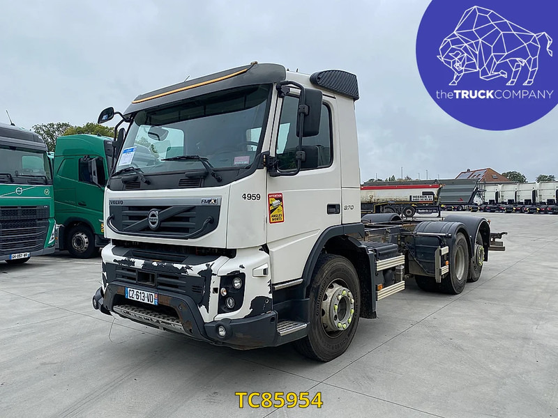 Volvo FMX 370 - Šasija kravas automašīna: foto 1 Volvo FMX 370 - Šasija kravas automašīna: foto 1