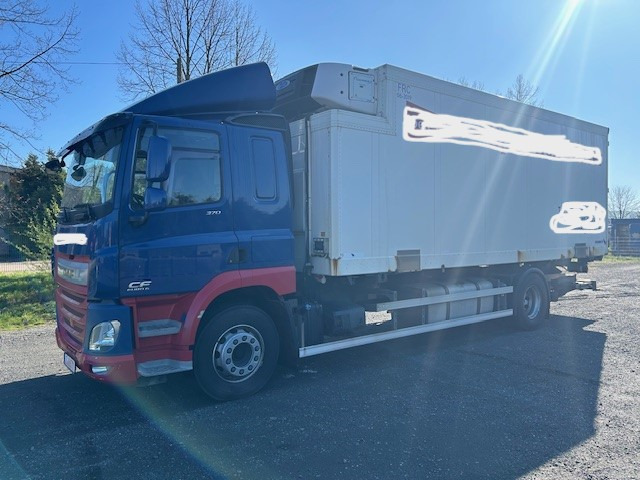 DAF CF 370 Tiefkühler NUR 426000 km - Kravas automašīna refrižerators: foto 2 DAF CF 370 Tiefkühler NUR 426000 km - Kravas automašīna refrižerators: foto 2