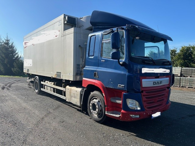 DAF CF 370 Tiefkühler NUR 426000 km - Kravas automašīna refrižerators: foto 1 DAF CF 370 Tiefkühler NUR 426000 km - Kravas automašīna refrižerators: foto 1