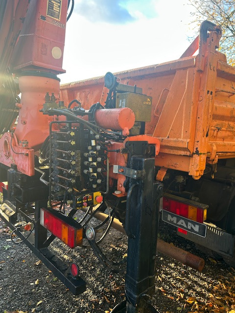 MAN 19 293 4x4 Kran Atlas 85.1 A2 - Kravas automašīna pašizgāzējs: foto 3 MAN 19 293 4x4 Kran Atlas 85.1 A2 - Kravas automašīna pašizgāzējs: foto 3