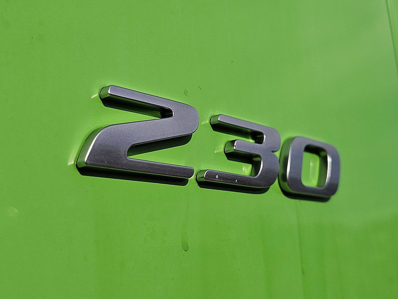 Kravas automašīna ar slēgto virsbūvi DAF LF 230 16T AIRCO TAILLIFT: foto 14 Kravas automašīna ar slēgto virsbūvi DAF LF 230 16T AIRCO TAILLIFT: foto 14