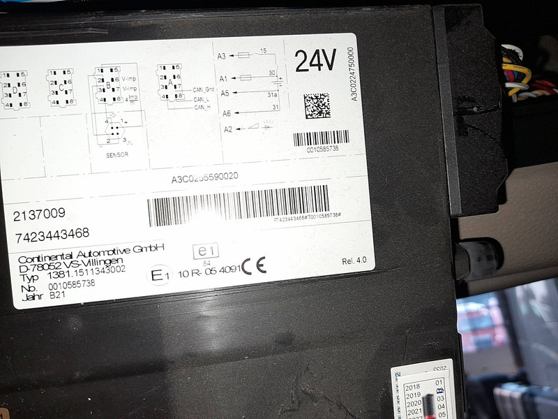 Kravas automašīna ar tentu DAF LF 290 16T: foto 14