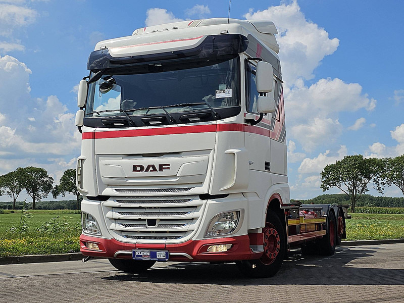 DAF XF 480 6x2*4 - Konteineru vedējs/ Kravas automašīna ar noņemamā virsbūve: foto 1 DAF XF 480 6x2*4 - Konteineru vedējs/ Kravas automašīna ar noņemamā virsbūve: foto 1
