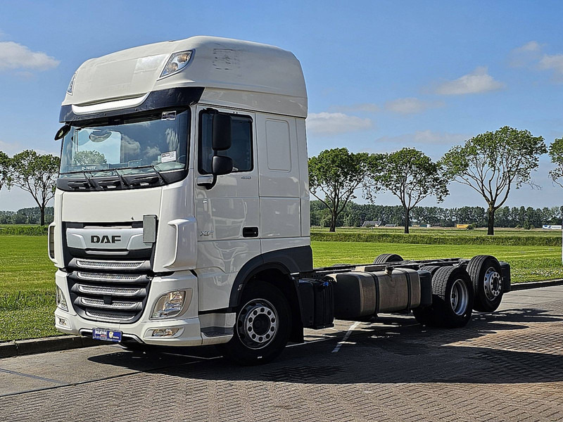 DAF XF 480 - Šasija kravas automašīna: foto 2 DAF XF 480 - Šasija kravas automašīna: foto 2