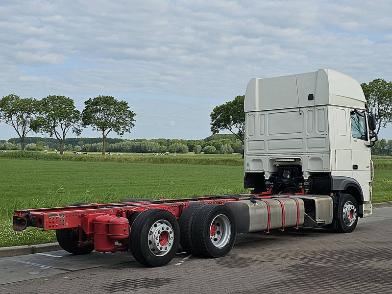 DAF XF 480 SSC 6X2 FAR INTARDER - Šasija kravas automašīna: foto 3 DAF XF 480 SSC 6X2 FAR INTARDER - Šasija kravas automašīna: foto 3