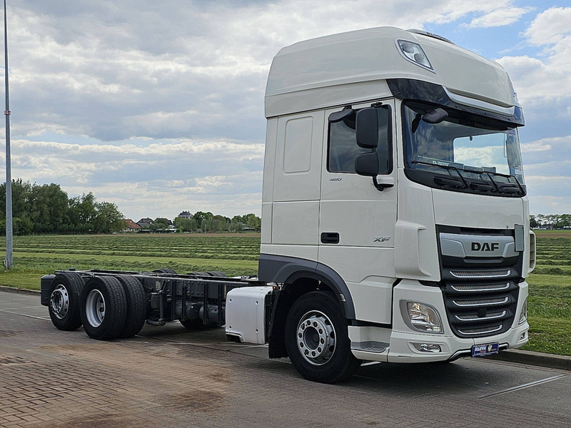 DAF XF 480 SSC 6X2 FAR INTARDER - Šasija kravas automašīna: foto 5 DAF XF 480 SSC 6X2 FAR INTARDER - Šasija kravas automašīna: foto 5