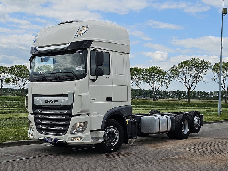 DAF XF 480 SSC 6X2 FAR INTARDER - Šasija kravas automašīna: foto 2 DAF XF 480 SSC 6X2 FAR INTARDER - Šasija kravas automašīna: foto 2