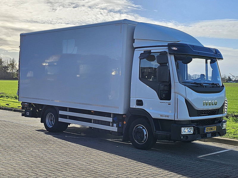 Iveco 80E21 EUROCARGO - Kravas automašīna ar slēgto virsbūvi: foto 5 Iveco 80E21 EUROCARGO - Kravas automašīna ar slēgto virsbūvi: foto 5