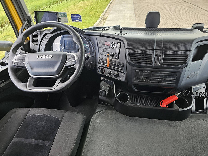 Kravas automašīna ar slēgto virsbūvi Iveco S-WAY AD190S33 TAILLIFT AIRCO: foto 8