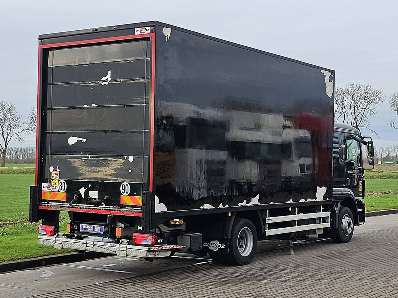 MAN 12.290 TGM 1 BED LIFT 54 TKM - Kravas automašīna ar slēgto virsbūvi: foto 3 MAN 12.290 TGM 1 BED LIFT 54 TKM - Kravas automašīna ar slēgto virsbūvi: foto 3