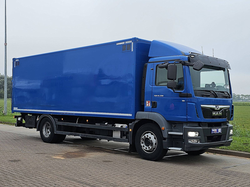 MAN 15.320 TGM AIRCO WEBASTO LIFT - Kravas automašīna ar slēgto virsbūvi: foto 5 MAN 15.320 TGM AIRCO WEBASTO LIFT - Kravas automašīna ar slēgto virsbūvi: foto 5