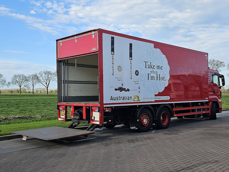 MAN 26.320 TGS - Kravas automašīna ar slēgto virsbūvi: foto 3 MAN 26.320 TGS - Kravas automašīna ar slēgto virsbūvi: foto 3