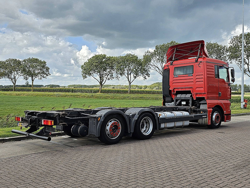 MAN 26.360 TGA XL MANUAL NL-TRUCK - Konteineru vedējs/ Kravas automašīna ar noņemamā virsbūve: foto 3 MAN 26.360 TGA XL MANUAL NL-TRUCK - Konteineru vedējs/ Kravas automašīna ar noņemamā virsbūve: foto 3