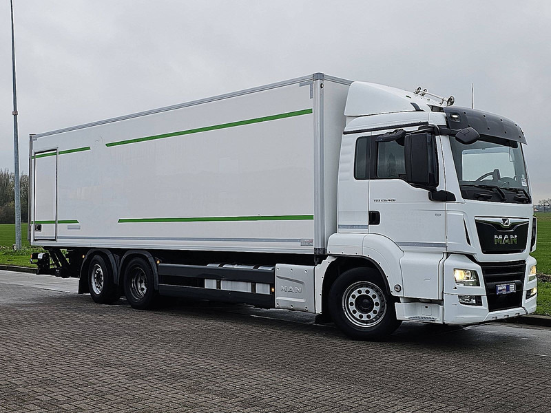 MAN 26.420 TGS 6X2-4 LL LIFT ISOBOX - Kravas automašīna ar slēgto virsbūvi: foto 5 MAN 26.420 TGS 6X2-4 LL LIFT ISOBOX - Kravas automašīna ar slēgto virsbūvi: foto 5