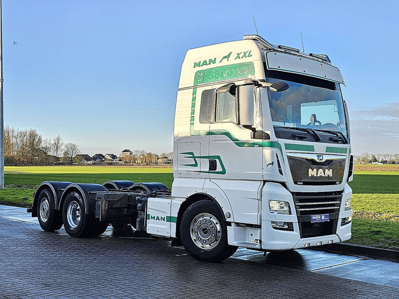 MAN 26.500 TGX XXL 6X2-4 WB420 - Šasija kravas automašīna: foto 5 MAN 26.500 TGX XXL 6X2-4 WB420 - Šasija kravas automašīna: foto 5