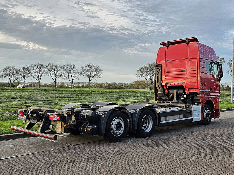 MAN 26.510 TGX GX 6X2 INTARDER - Konteineru vedējs/ Kravas automašīna ar noņemamā virsbūve: foto 3 MAN 26.510 TGX GX 6X2 INTARDER - Konteineru vedējs/ Kravas automašīna ar noņemamā virsbūve: foto 3