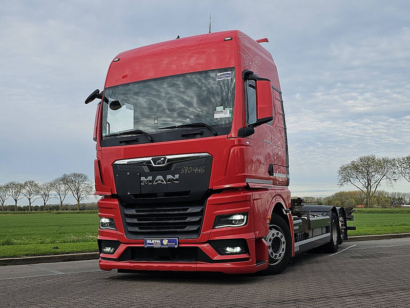 MAN 26.510 TGX GX 6X2 INTARDER - Konteineru vedējs/ Kravas automašīna ar noņemamā virsbūve: foto 1 MAN 26.510 TGX GX 6X2 INTARDER - Konteineru vedējs/ Kravas automašīna ar noņemamā virsbūve: foto 1