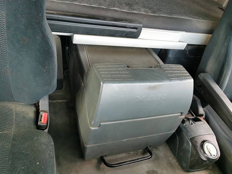 Kravas automašīna pašizgāzējs MAN 35.480 TGS 8X4 BL MEILLER STEEL: foto 9