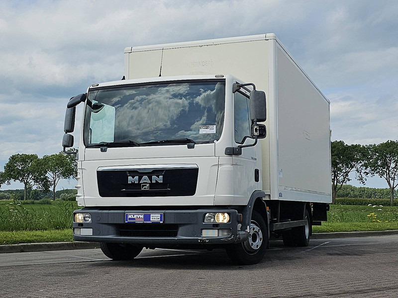 MAN 8.180 TGL BL MANUAL AIRCO LIFT - Kravas automašīna ar slēgto virsbūvi: foto 1 MAN 8.180 TGL BL MANUAL AIRCO LIFT - Kravas automašīna ar slēgto virsbūvi: foto 1