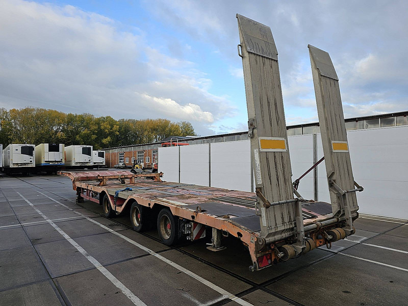 MEUSBURGER MTS-3 - Puspiekabe zema profila platforma: foto 5 MEUSBURGER MTS-3 - Puspiekabe zema profila platforma: foto 5