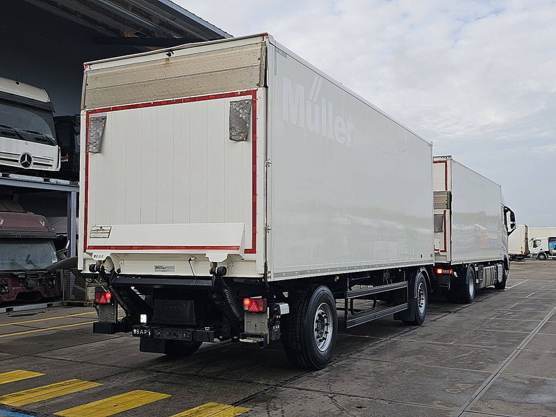 Mueller PRASQ18 TAILLIFT - Piekabe slēgtā virsbūve: foto 2 Mueller PRASQ18 TAILLIFT - Piekabe slēgtā virsbūve: foto 2