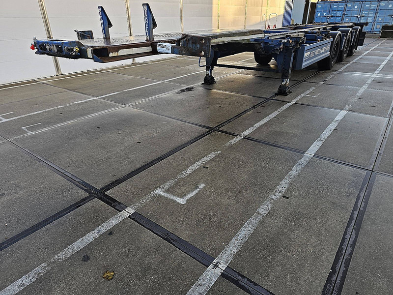 Renders ROC 16.27CC - Puspiekabe noņemamā virsbūve/ Konteineru vedējs: foto 1 Renders ROC 16.27CC - Puspiekabe noņemamā virsbūve/ Konteineru vedējs: foto 1