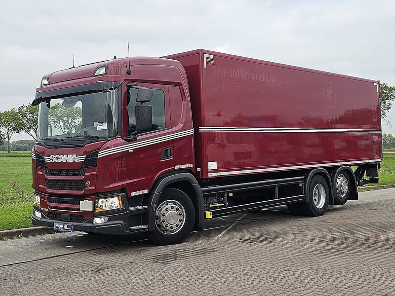 Scania G320 - Kravas automašīna ar slēgto virsbūvi: foto 2 Scania G320 - Kravas automašīna ar slēgto virsbūvi: foto 2