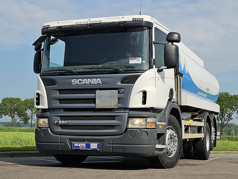 Scania P280 6X2*4 19000 L FUEL - Autocisterna: foto 1 Scania P280 6X2*4 19000 L FUEL - Autocisterna: foto 1