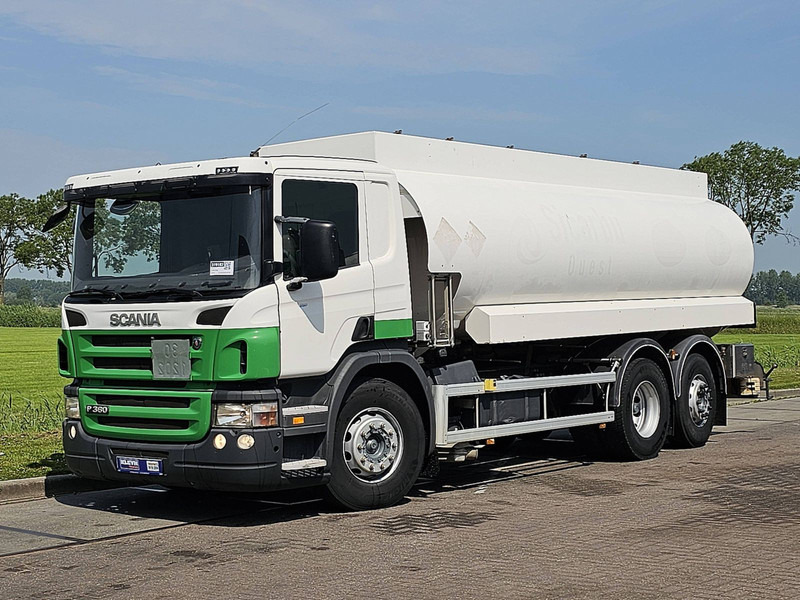 Scania P360 - Autocisterna: foto 2 Scania P360 - Autocisterna: foto 2