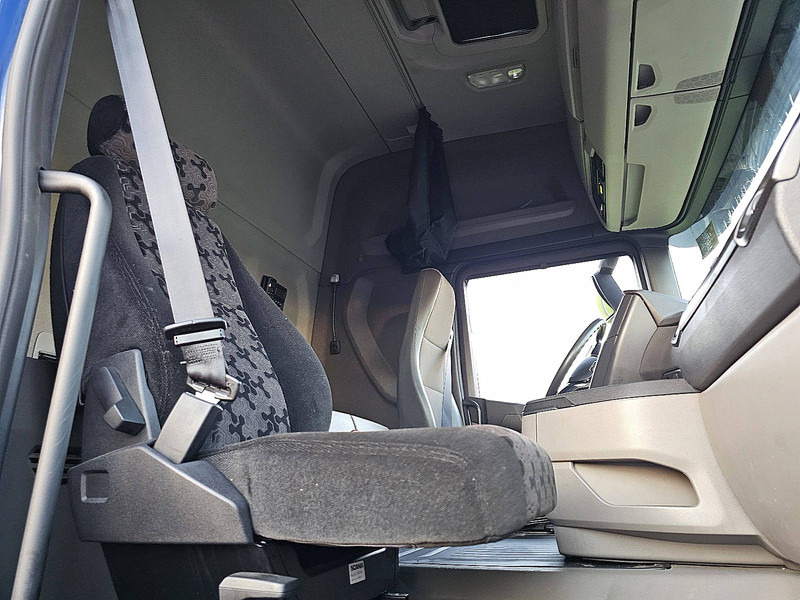 Scania R410 6X2*4 RET. CNG GAS līzingu Scania R410 6X2*4 RET. CNG GAS: foto 7 Scania R410 6X2*4 RET. CNG GAS līzingu Scania R410 6X2*4 RET. CNG GAS: foto 7