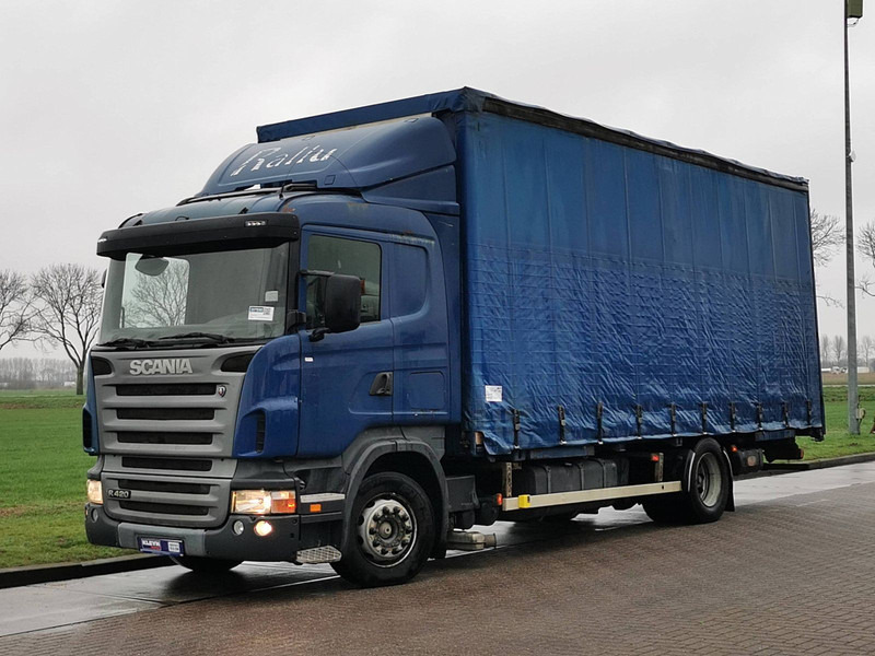 Scania R420 MANUAL RETARDER - Kravas automašīna ar tentu: foto 2 Scania R420 MANUAL RETARDER - Kravas automašīna ar tentu: foto 2