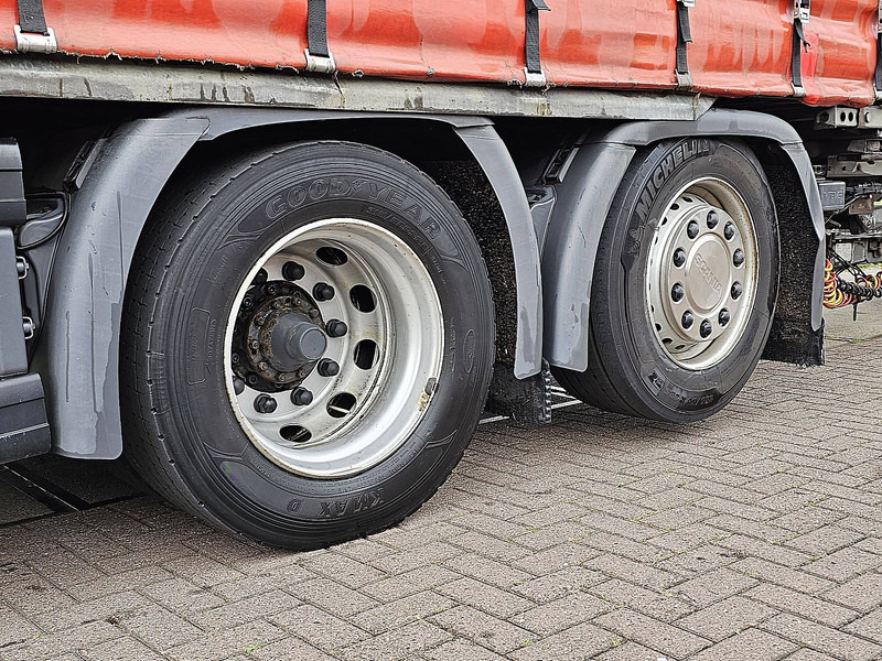 Kravas automašīna ar tentu Scania R450 6X2*4 RET COMBI LIFT: foto 17