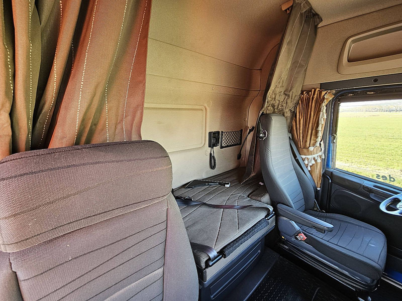 Scania R500 V8 6X2 RETARDER līzingu Scania R500 V8 6X2 RETARDER: foto 9 Scania R500 V8 6X2 RETARDER līzingu Scania R500 V8 6X2 RETARDER: foto 9