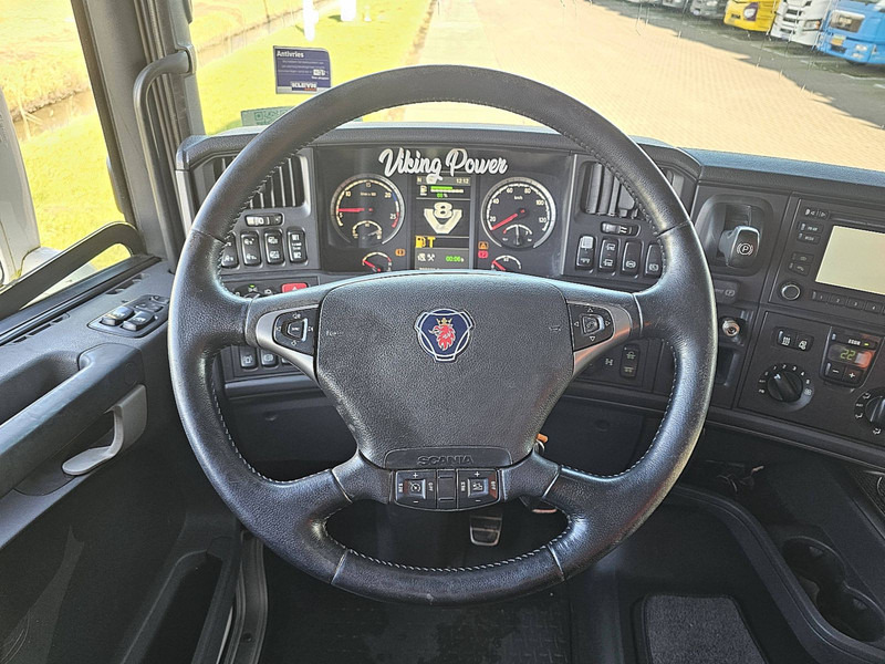 Interior photo 2: Šasija kravas automašīna Scania R730 6X4 HNB RETARDER PTO Interior photo 2: Šasija kravas automašīna Scania R730 6X4 HNB RETARDER PTO