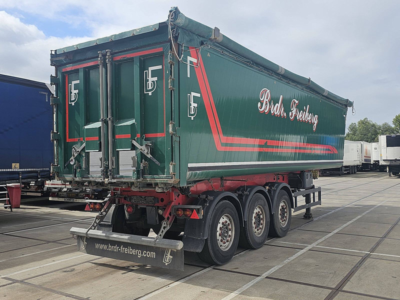 Schmitz Cargobull SKI 50M3 ALU DOORS - Puspiekabe pašizgāzējs: foto 2 Schmitz Cargobull SKI 50M3 ALU DOORS - Puspiekabe pašizgāzējs: foto 2