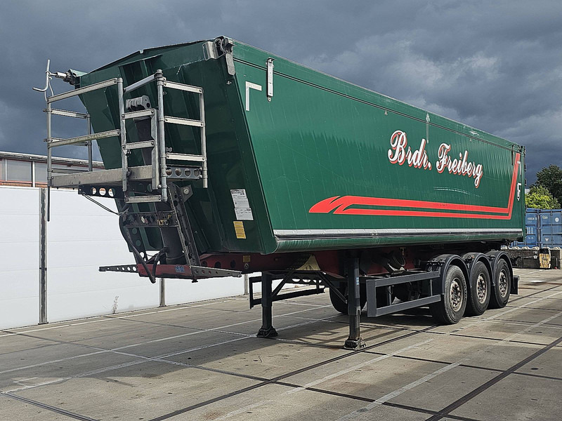 Schmitz Cargobull SKI 50M3 ALU DOORS - Puspiekabe pašizgāzējs: foto 1 Schmitz Cargobull SKI 50M3 ALU DOORS - Puspiekabe pašizgāzējs: foto 1