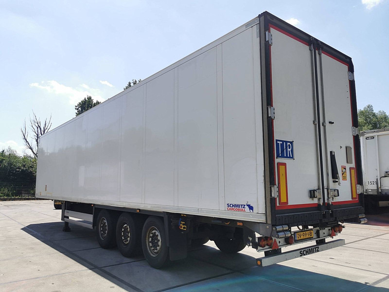 Schmitz Cargobull SKO 24 FP 45 COOL THERMOKING SLXI300 - Puspiekabe refrižerators: foto 5 Schmitz Cargobull SKO 24 FP 45 COOL THERMOKING SLXI300 - Puspiekabe refrižerators: foto 5