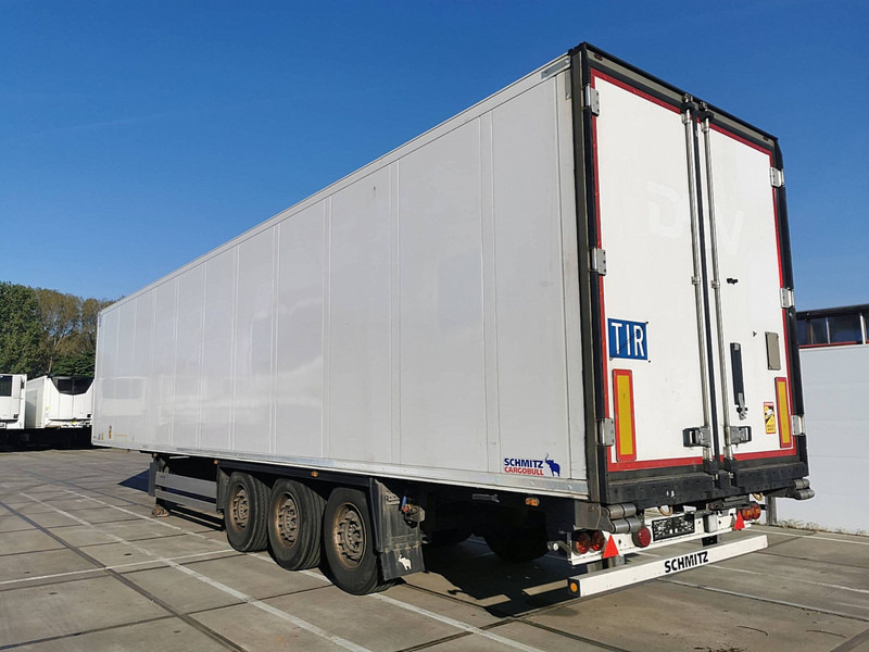 Schmitz Cargobull SKO 24 FP 45 COOL THERMOKING SLXI300 - Puspiekabe refrižerators: foto 5 Schmitz Cargobull SKO 24 FP 45 COOL THERMOKING SLXI300 - Puspiekabe refrižerators: foto 5